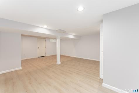 4 Lox Lane Enfield CT 06082