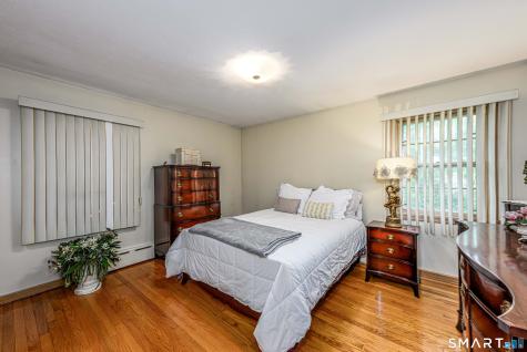 56 Sherman Terrace North Haven CT 06473