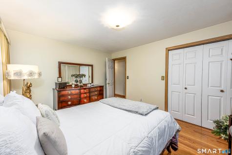 56 Sherman Terrace North Haven CT 06473