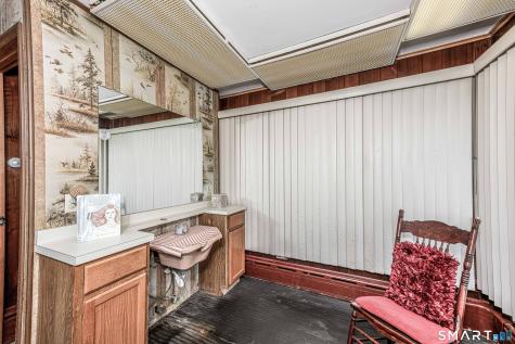 56 Sherman Terrace North Haven CT 06473