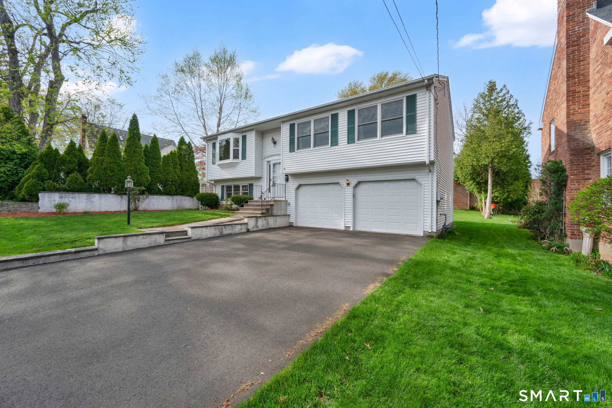 20 Lowell Road West Hartford CT 06119