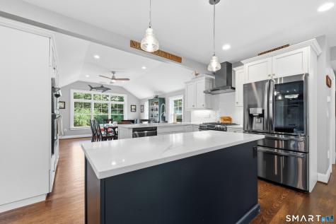 1 Fernwood Lane Farmington CT 06032
