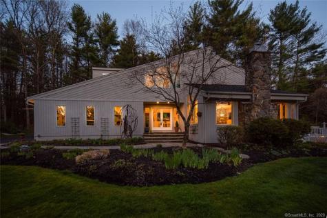 128 Great Pond Road Simsbury CT 06070