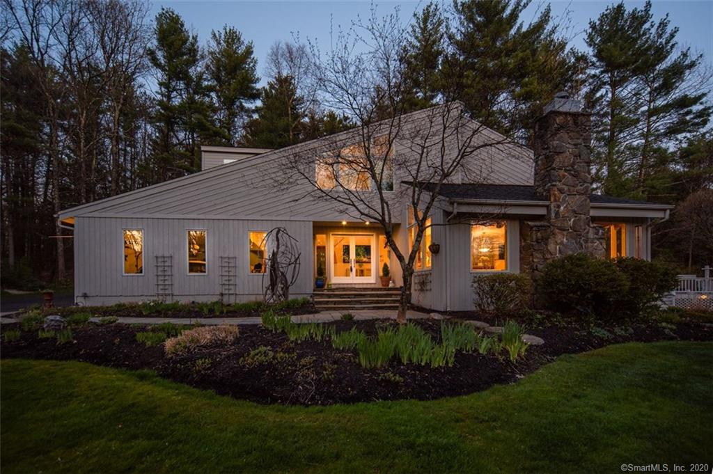 128 Great Pond Road Simsbury CT 06070