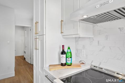 132 Toll House Lane Fairfield CT 06825