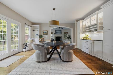 5 Ginos Way Ridgefield CT 06877