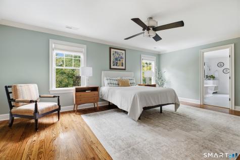 5 Ginos Way Ridgefield CT 06877