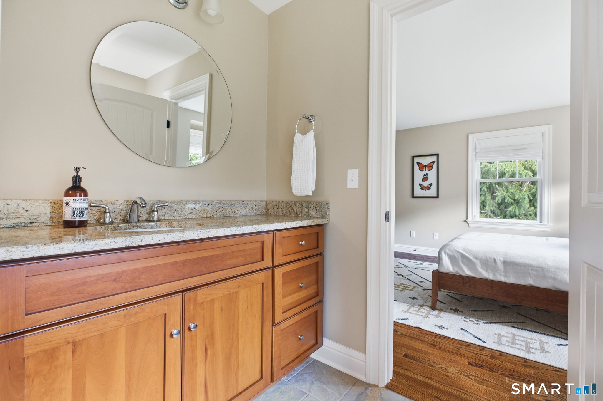 5 Ginos Way Ridgefield CT 06877