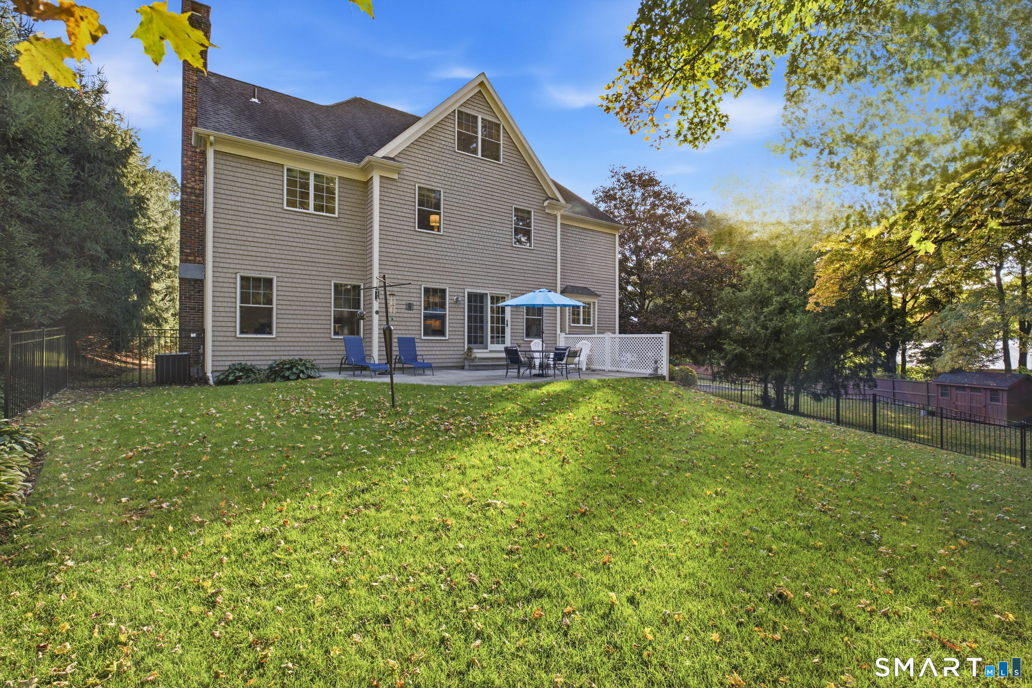 5 Ginos Way Ridgefield CT 06877