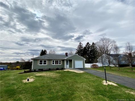 18 Pondfield Road New Fairfield CT 06812