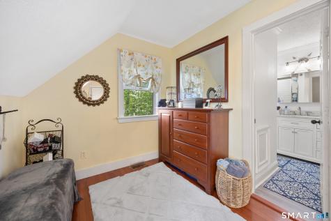 15 Averyll Avenue Wolcott CT 06716