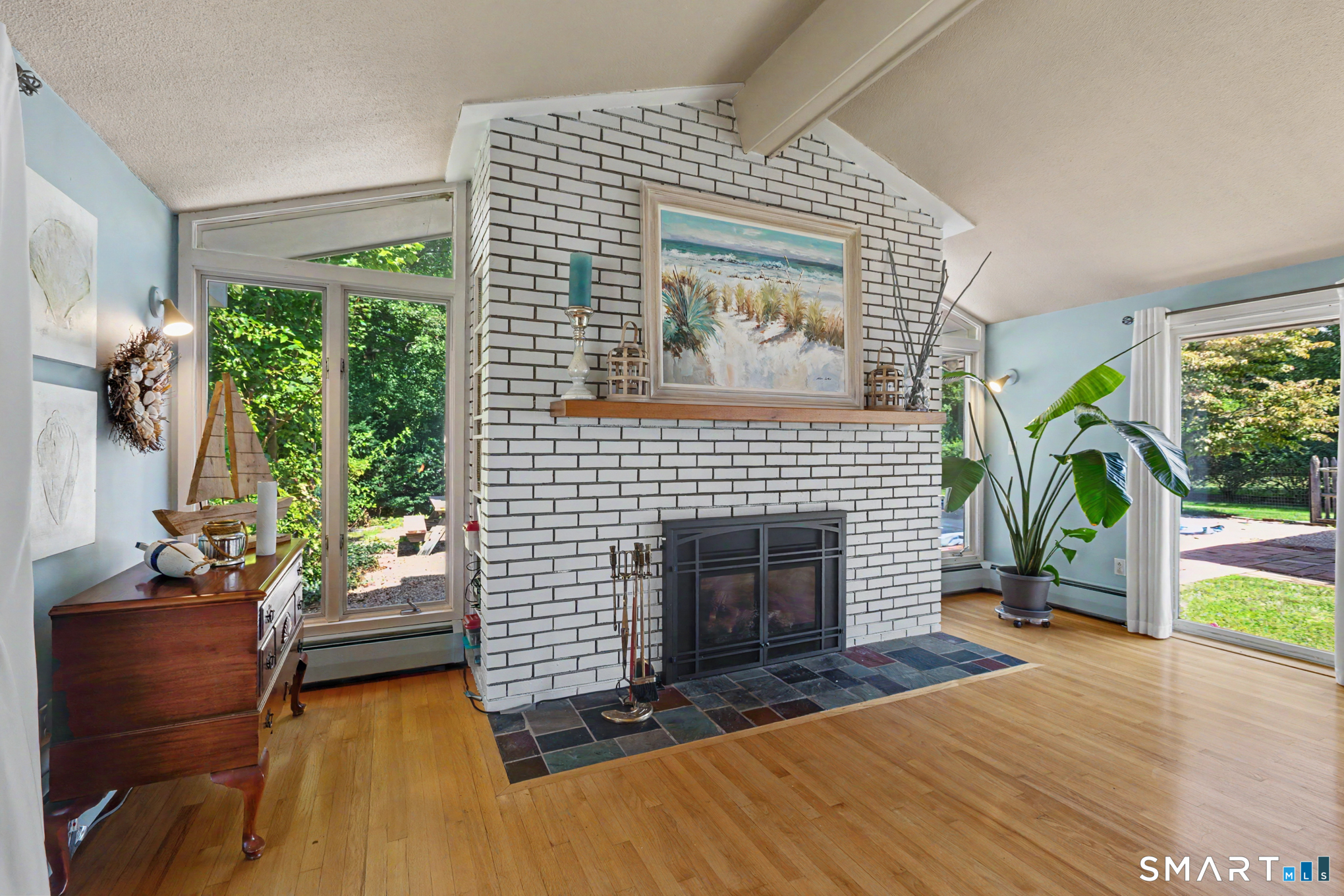72 Centerwood Road Newington CT 06111