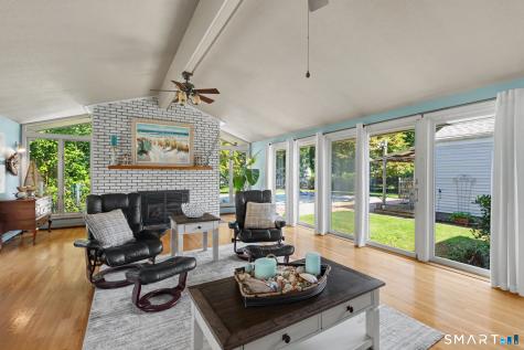 72 Centerwood Road Newington CT 06111
