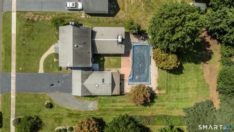 72 Centerwood Road Newington CT 06111