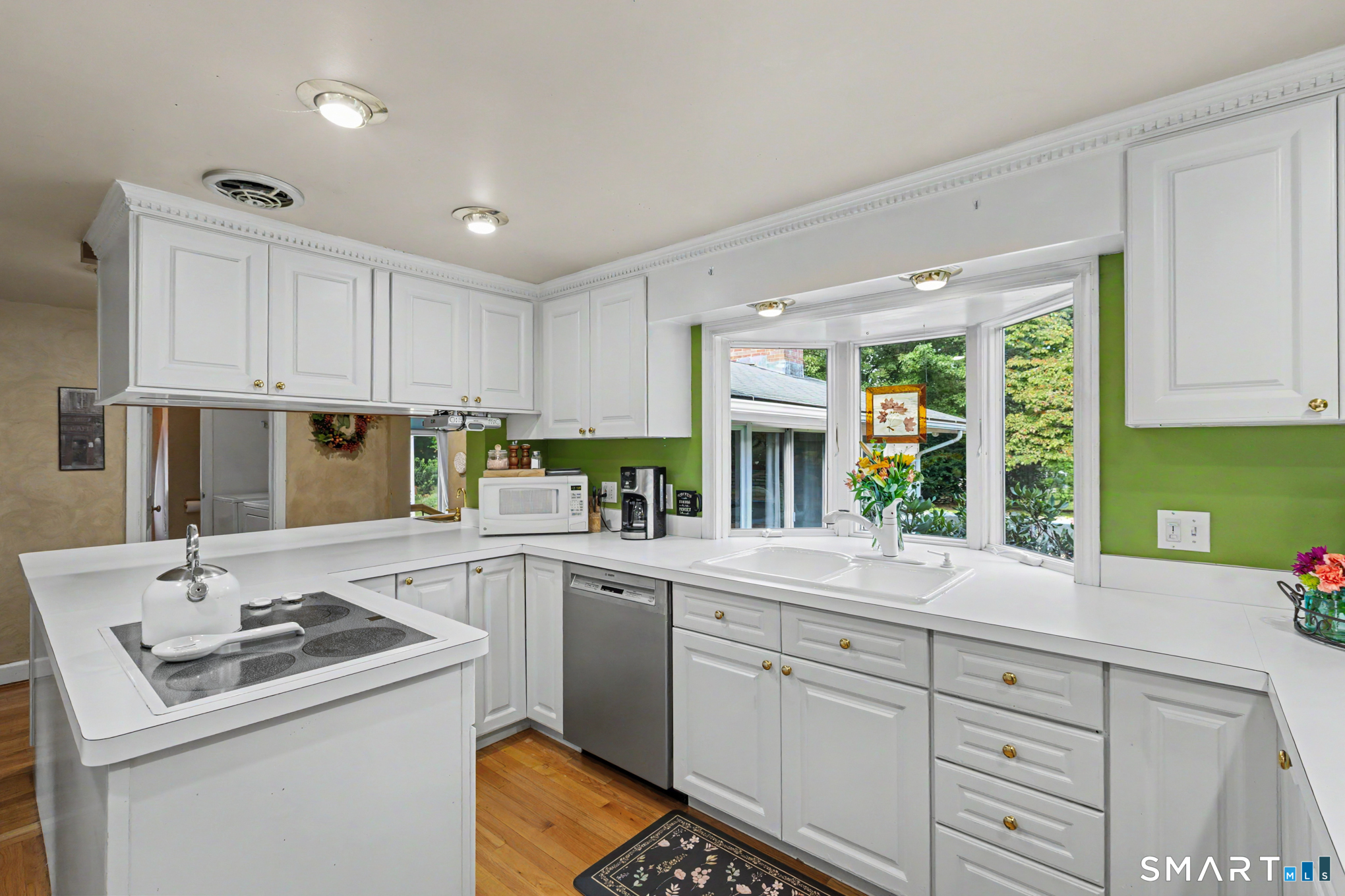 72 Centerwood Road Newington CT 06111