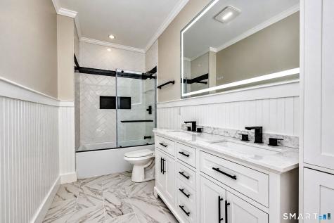 3 Chestnut Street Milford CT 06460