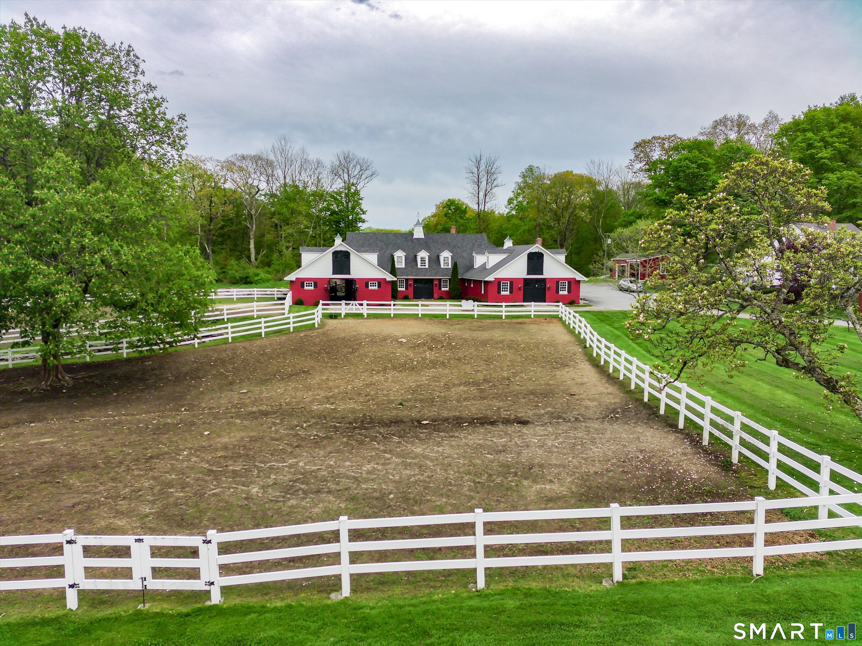 433 Wrights Crossing Road Pomfret CT 06259