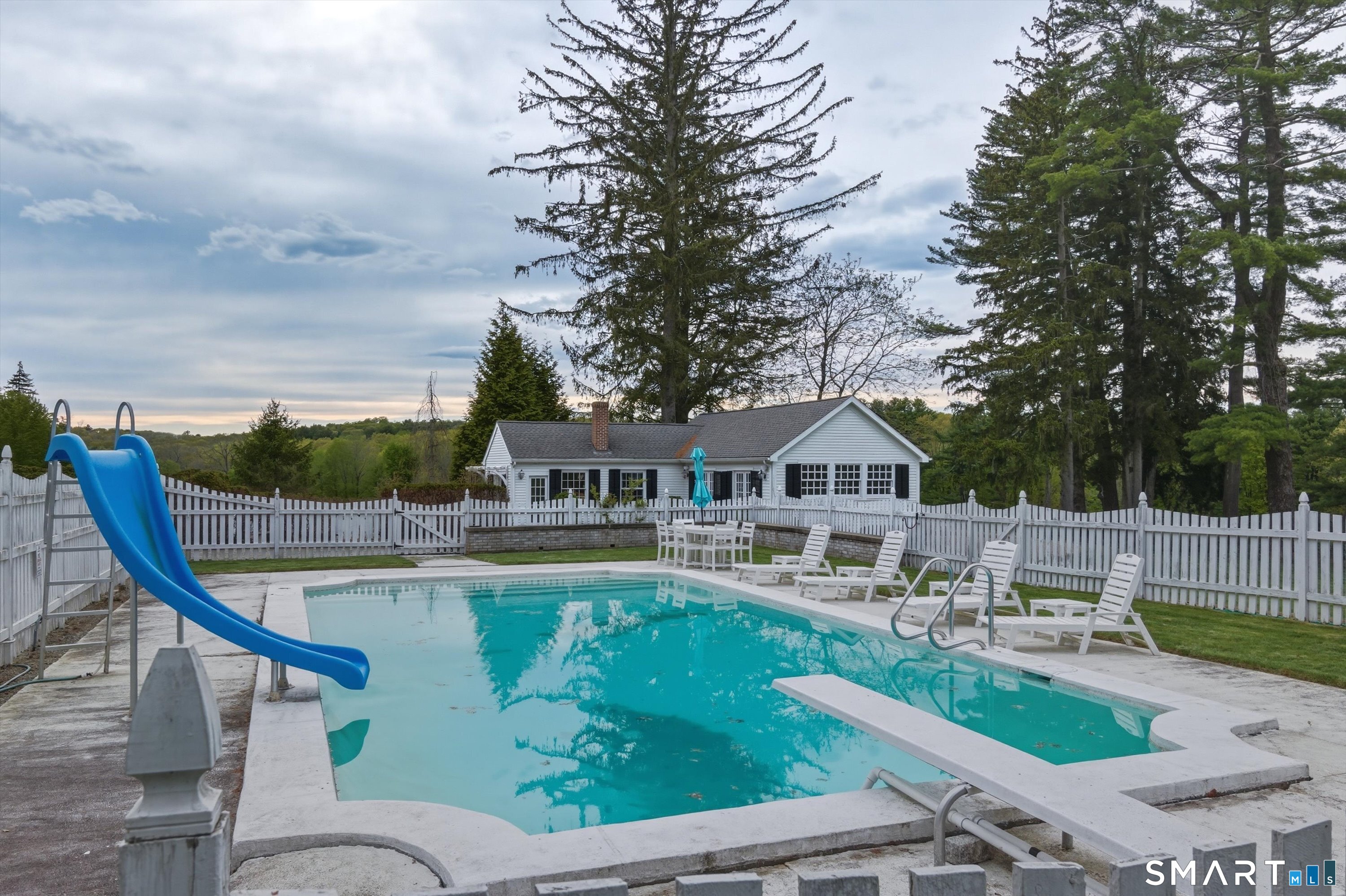 433 Wrights Crossing Road Pomfret CT 06259