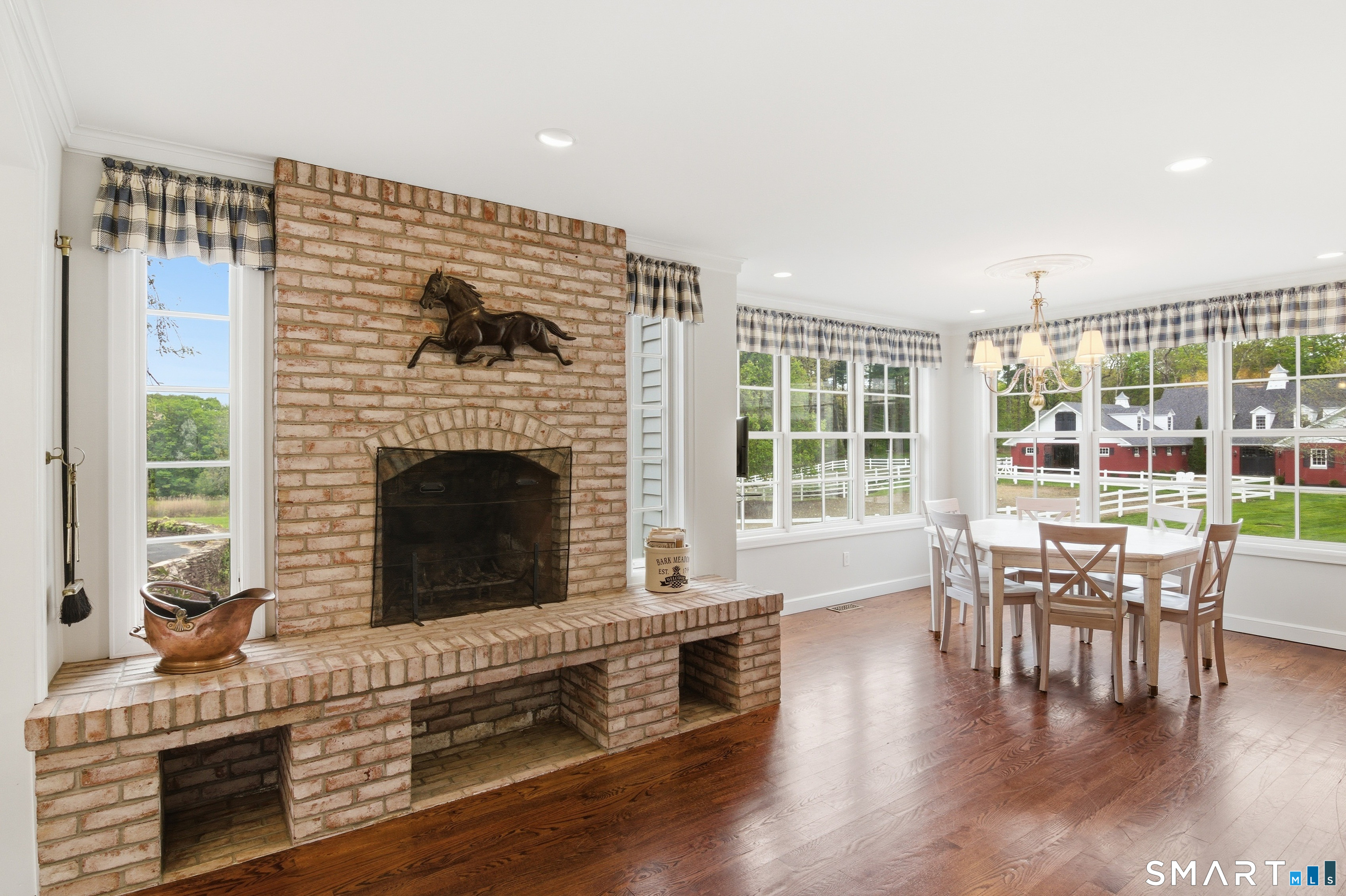 433 Wrights Crossing Road Pomfret CT 06259