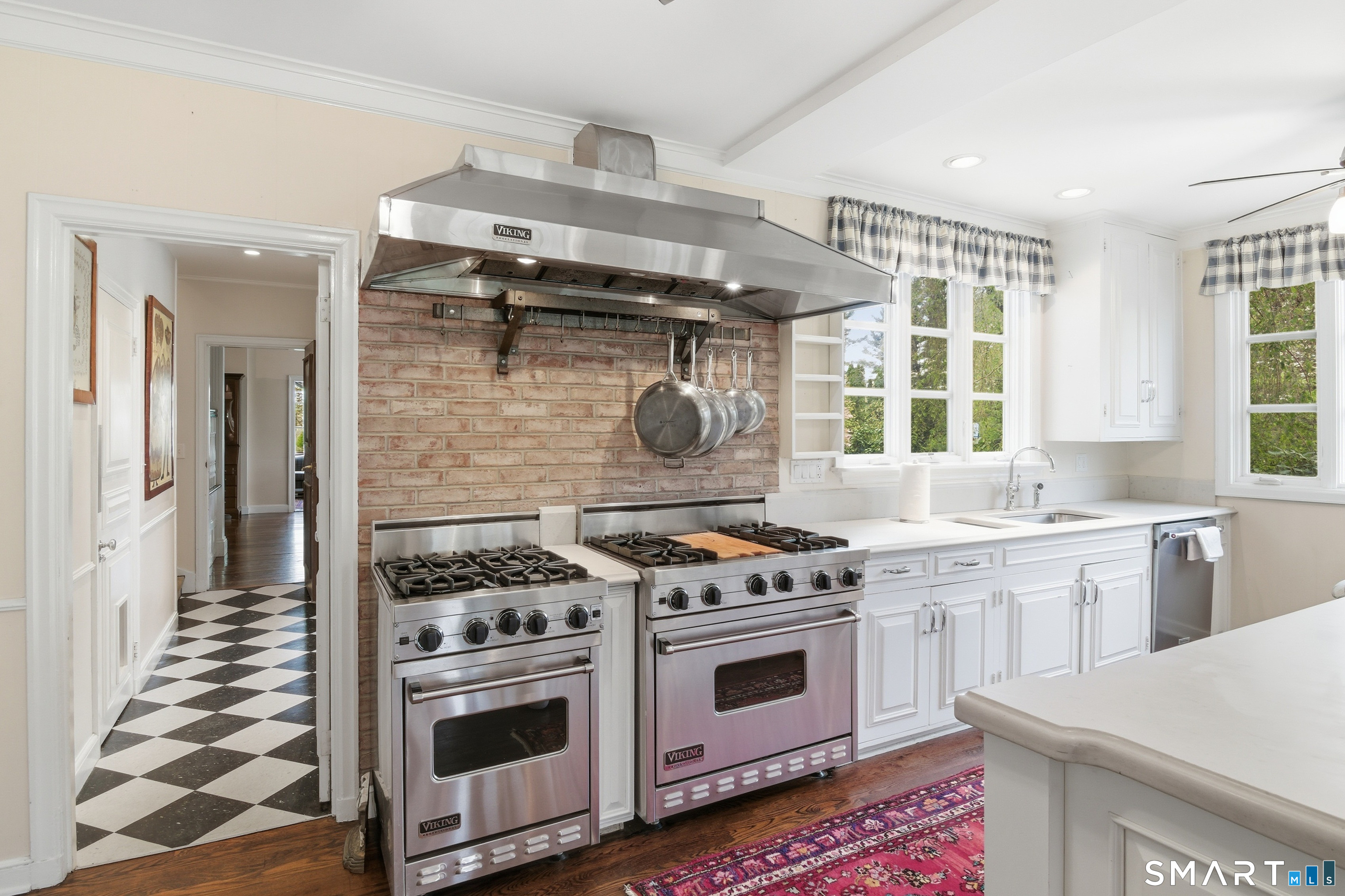 433 Wrights Crossing Road Pomfret CT 06259