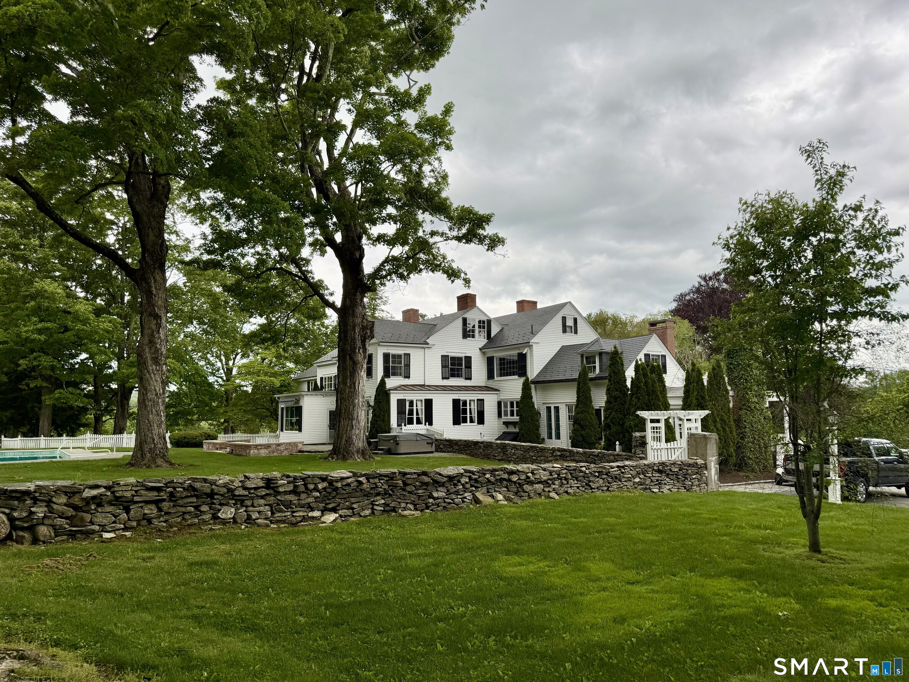 433 Wrights Crossing Road Pomfret CT 06259