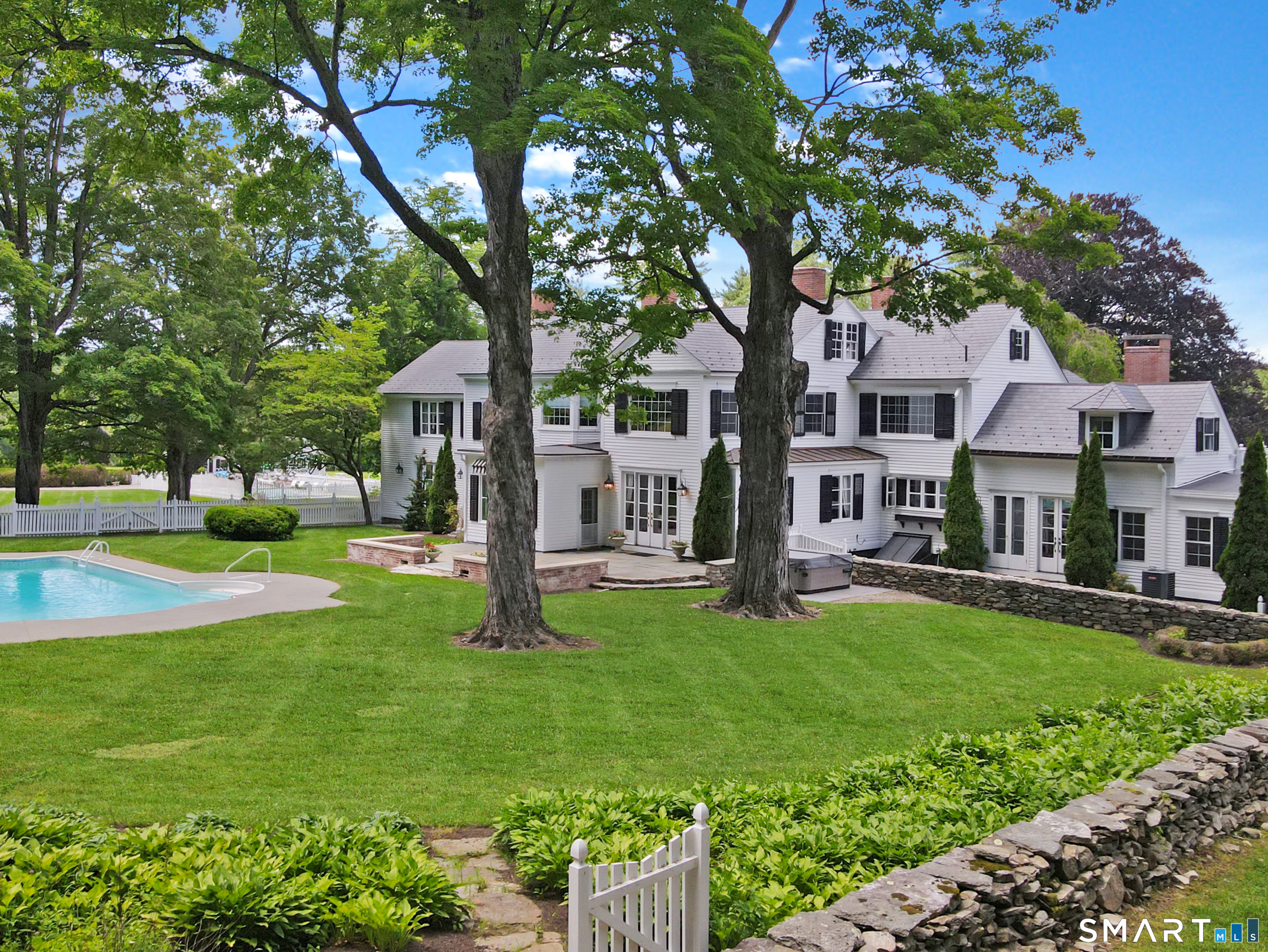 433 Wrights Crossing Road Pomfret CT 06259