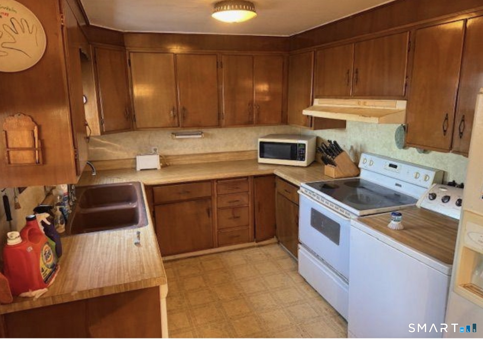 90 Falls Bashan Road East Haddam CT 06469