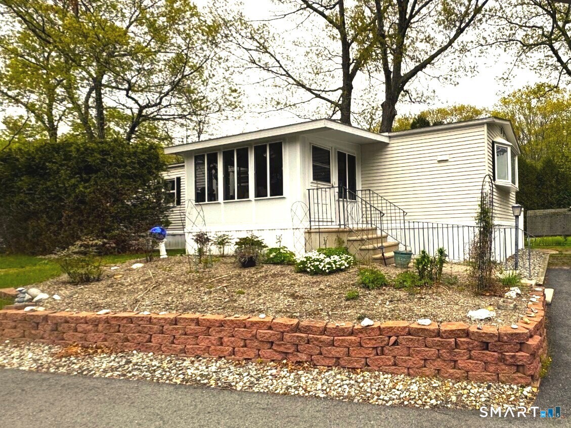 33 Ridge Circle Mansfield CT 06268