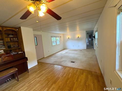 33 Ridge Circle Mansfield CT 06268