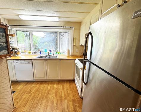 33 Ridge Circle Mansfield CT 06268