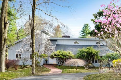 42 Pinnacle Mountain Road Simsbury CT 06070
