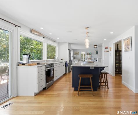 17 Oakridge Drive Old Lyme CT 06371