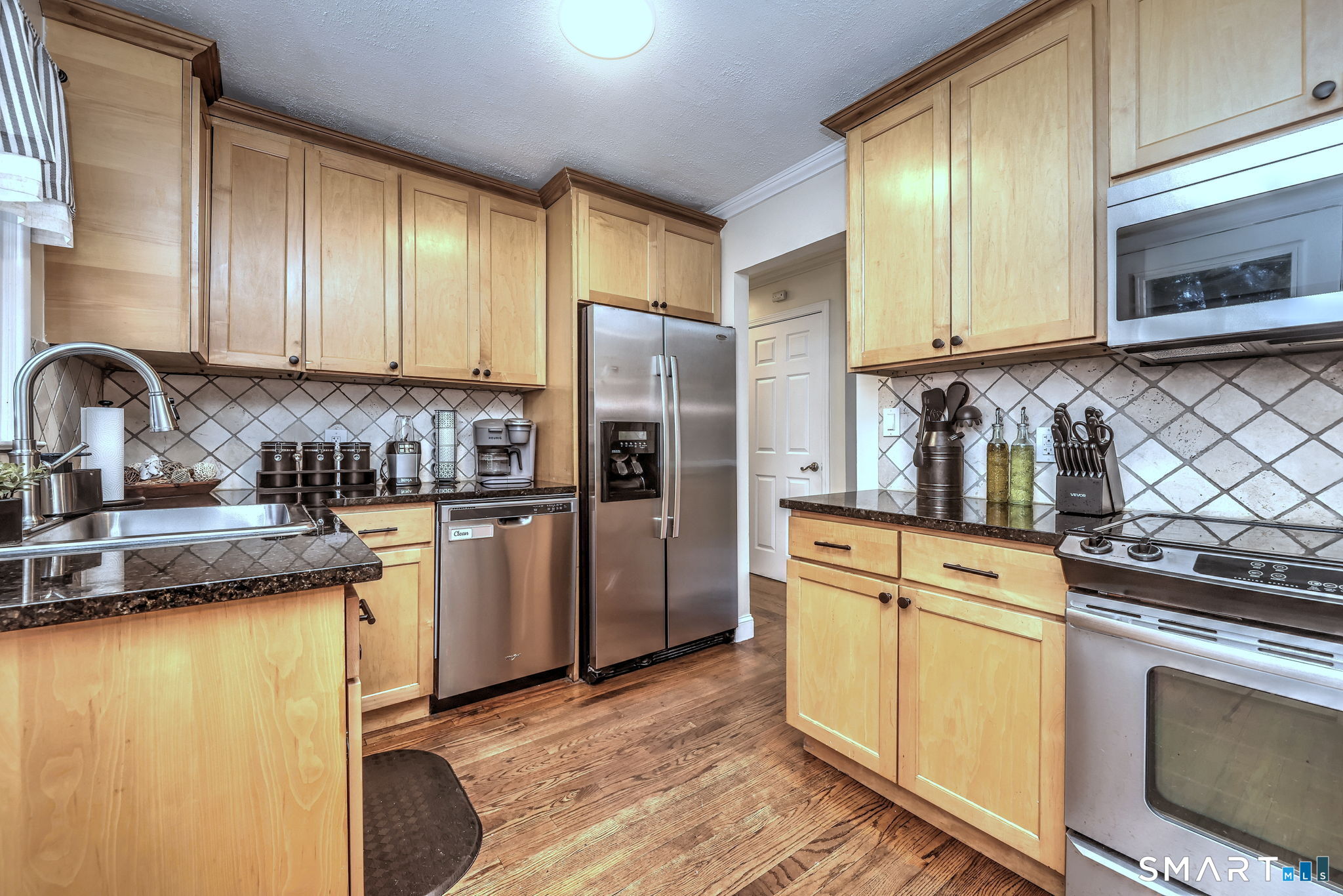 48 Linley Road Trumbull CT 06611