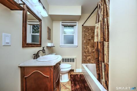 48 Linley Road Trumbull CT 06611