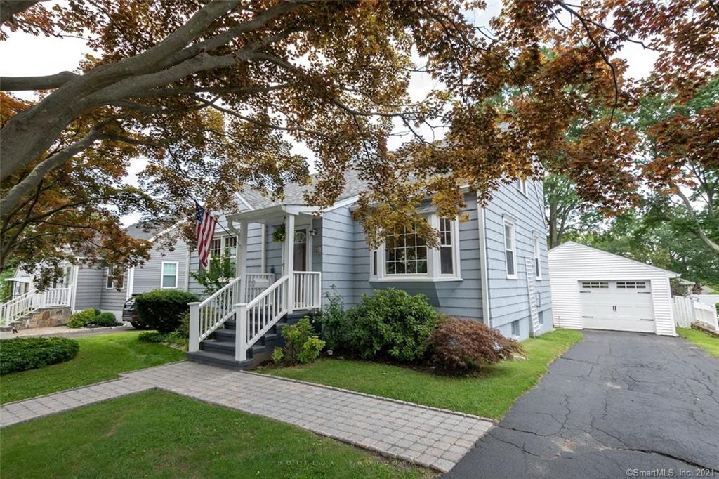 41 Country Road Fairfield CT 06824