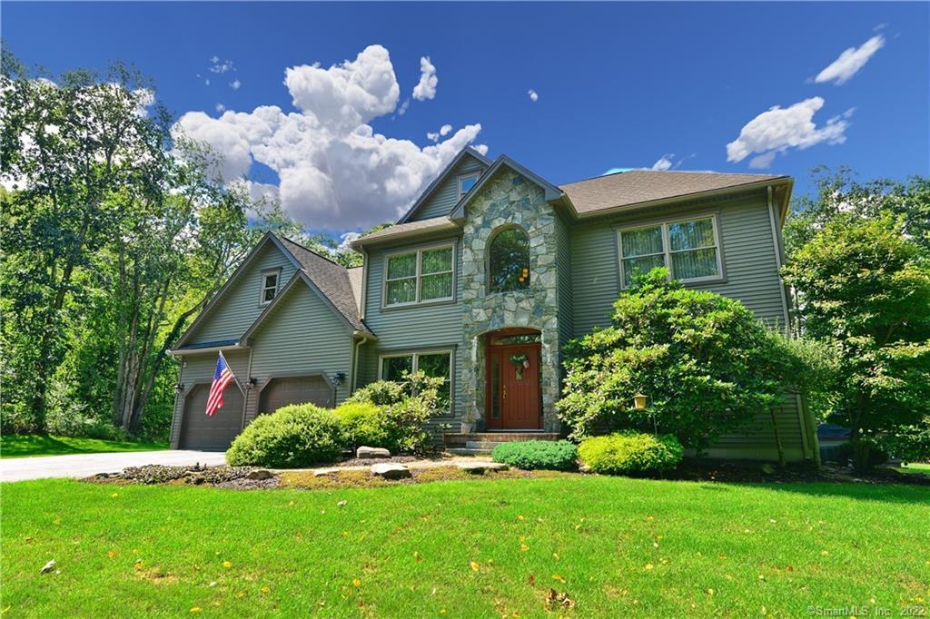 97 Center Road Woodstock CT 06281