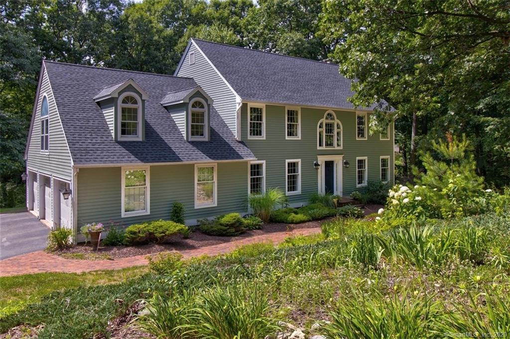 51 Daniel Trace Burlington CT 06013