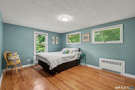 524 Ferry Road Orange CT 06477