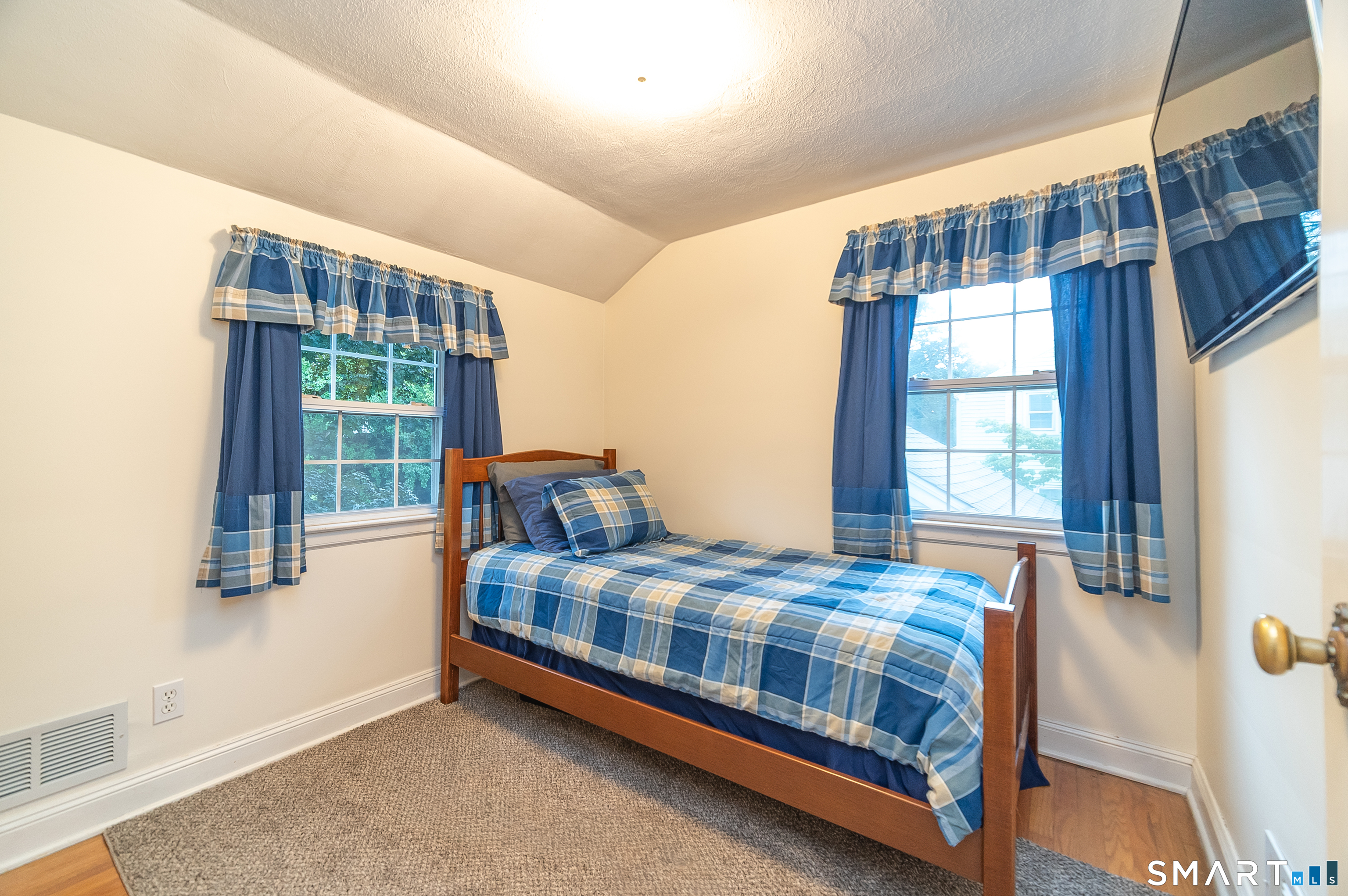 47 Shannon Road East Hartford CT 06118