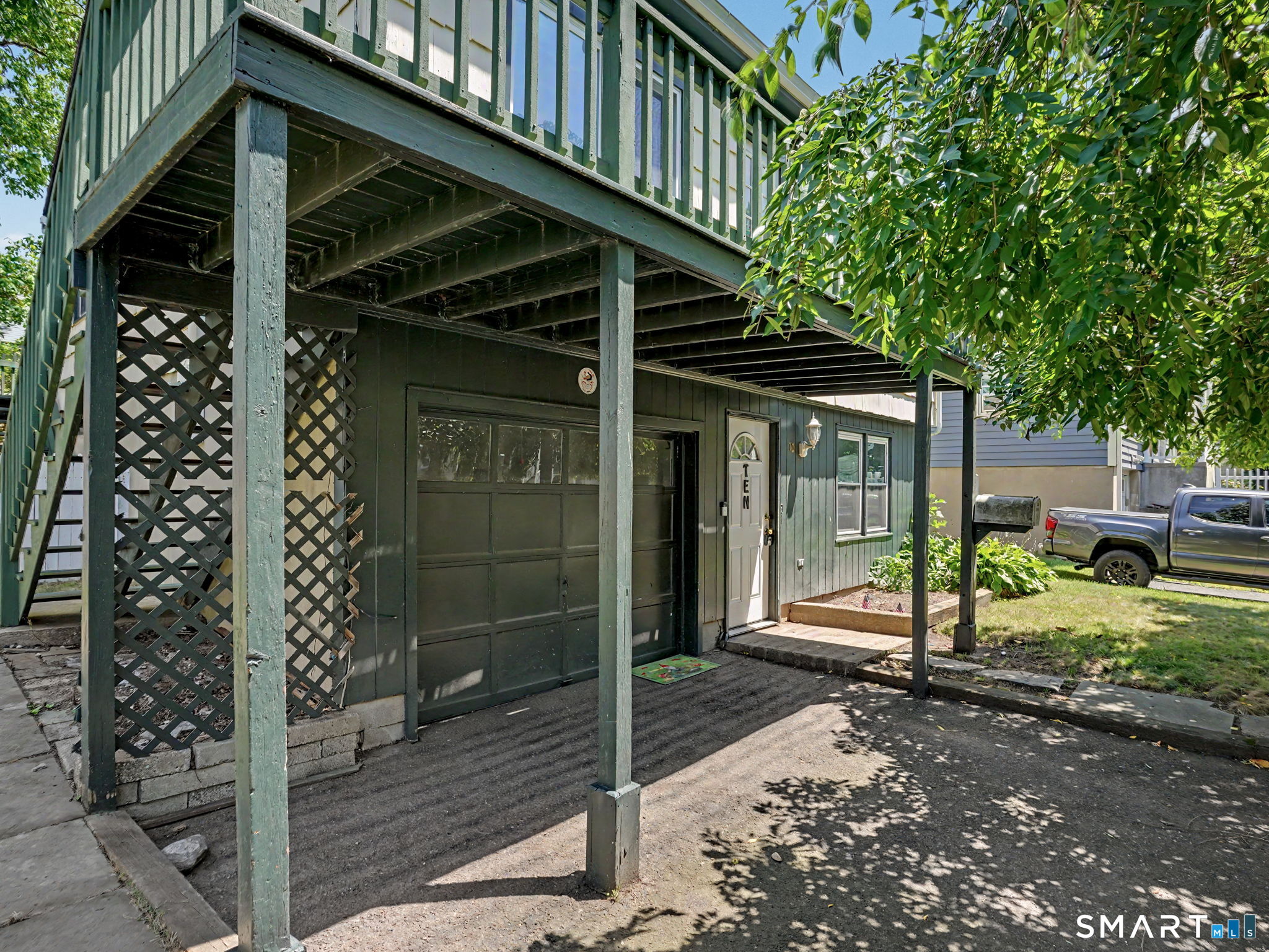 10 Harding Street Norwalk CT 06854