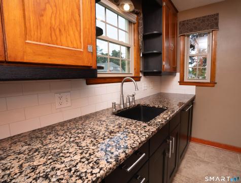 235 Summit Street Manchester CT 06042