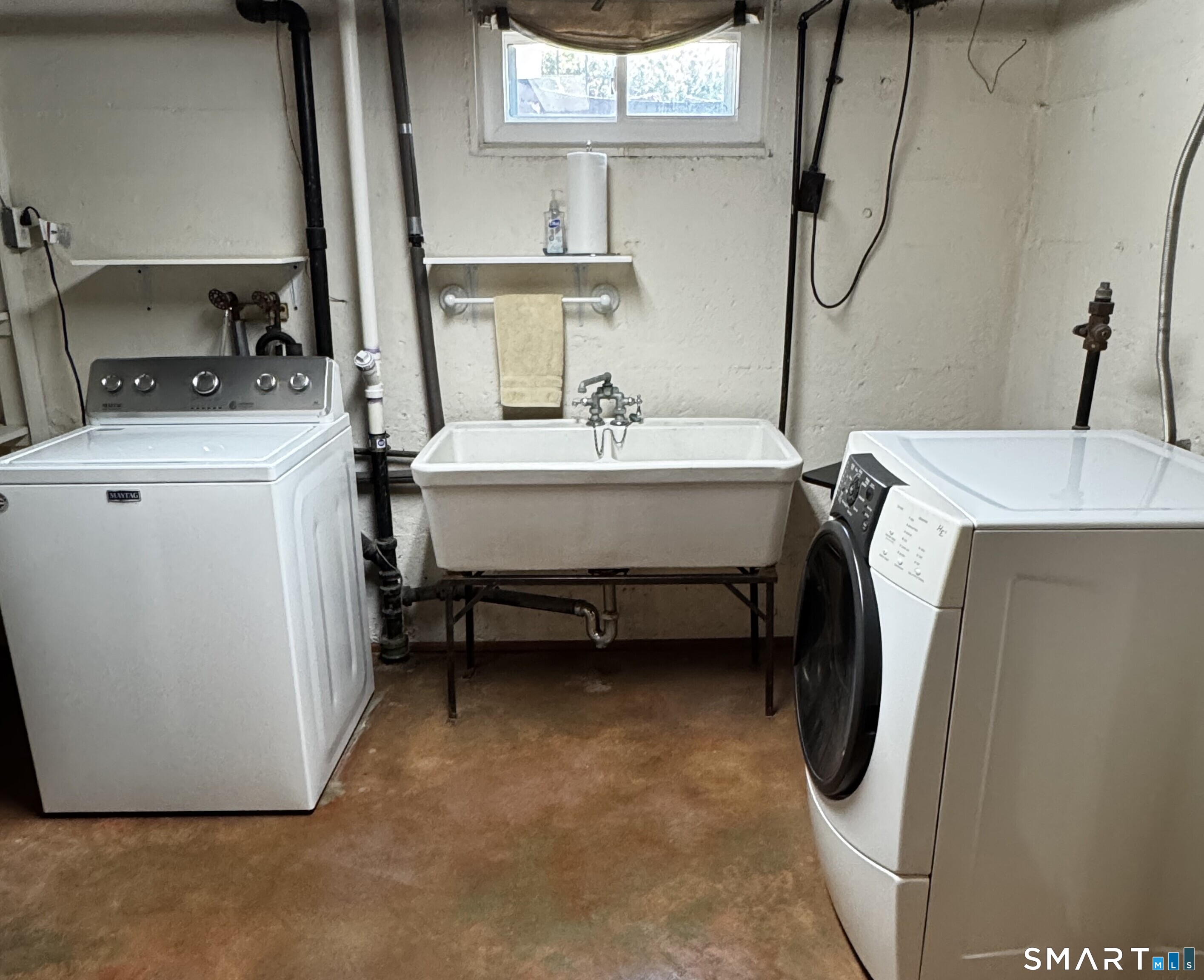 235 Summit Street Manchester CT 06042