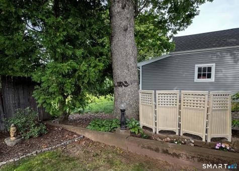 235 Summit Street Manchester CT 06042