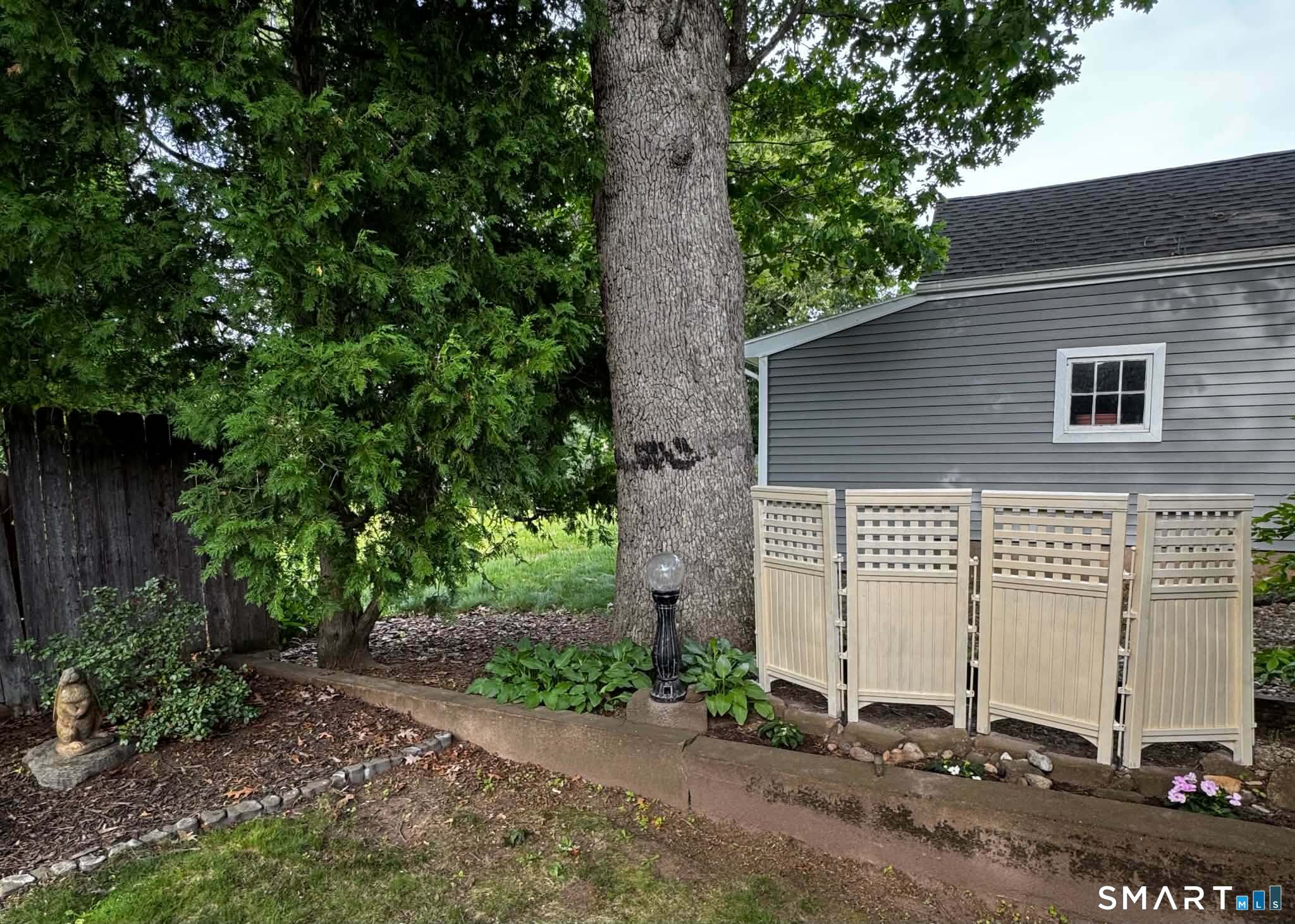 235 Summit Street Manchester CT 06042