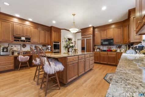9 Perkins Road Woodbridge CT 06525