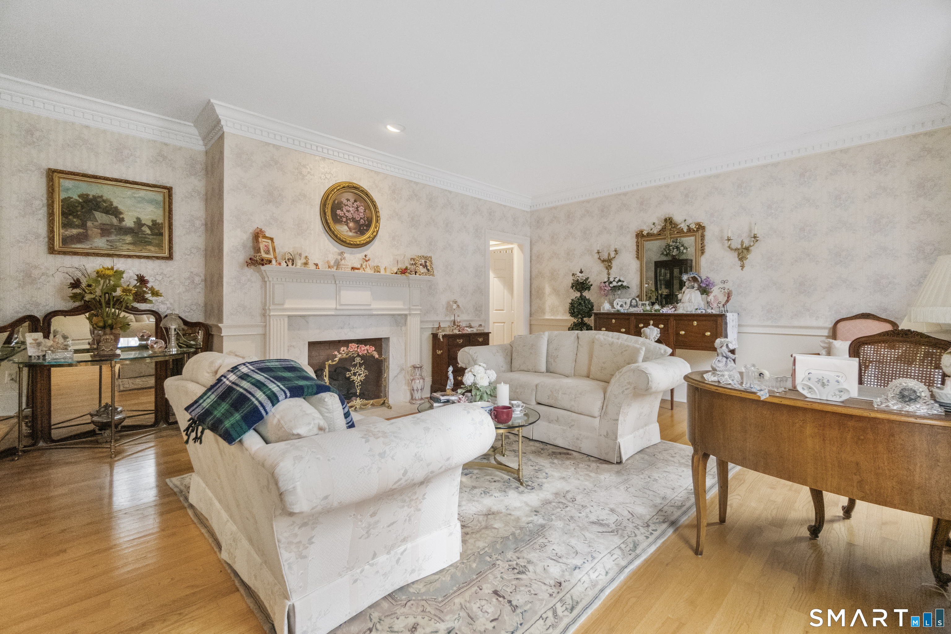 9 Perkins Road Woodbridge CT 06525