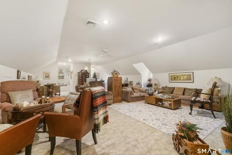 9 Perkins Road Woodbridge CT 06525