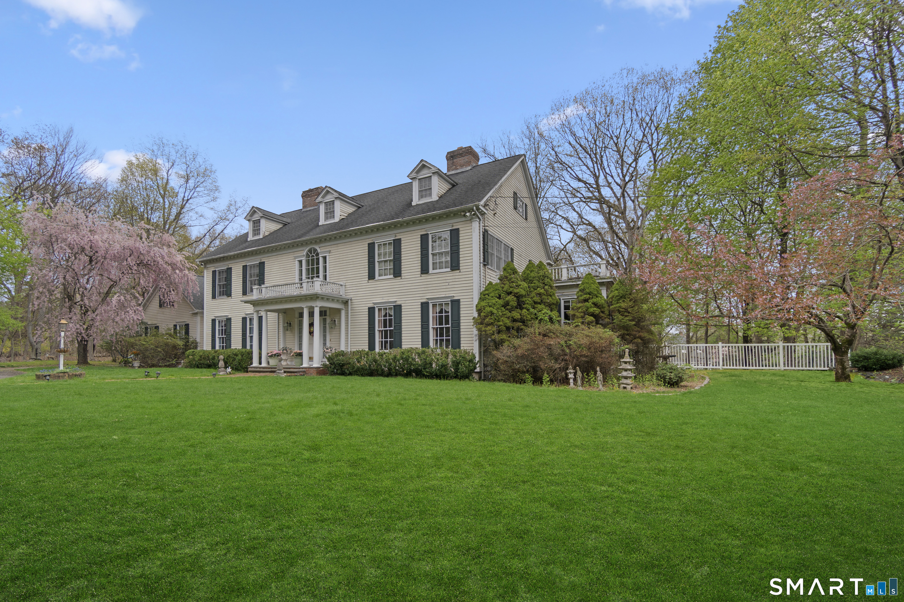 9 Perkins Road Woodbridge CT 06525