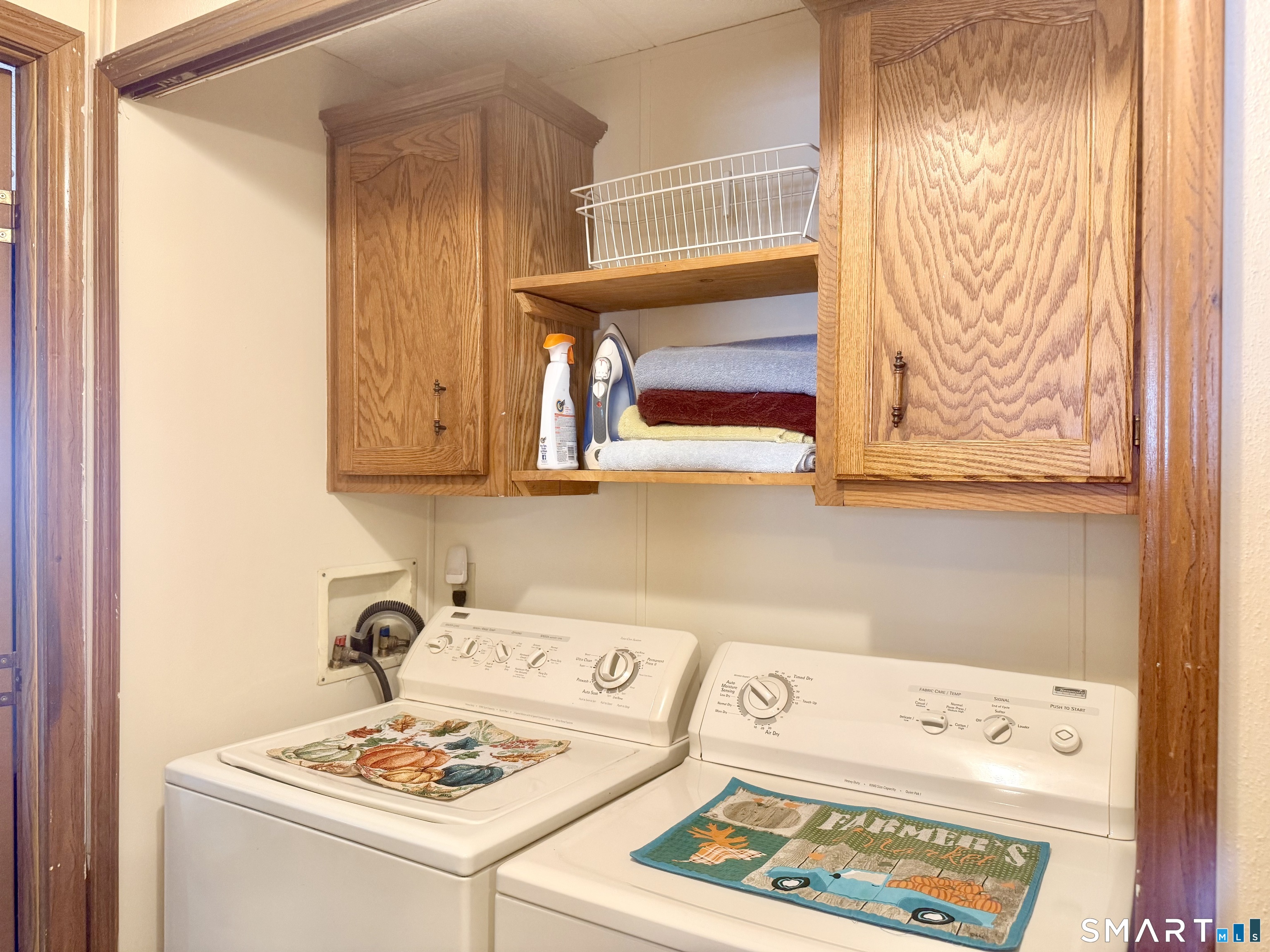 3 Navaho Road East Hartford CT 06118