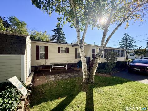 3 Navaho Road East Hartford CT 06118